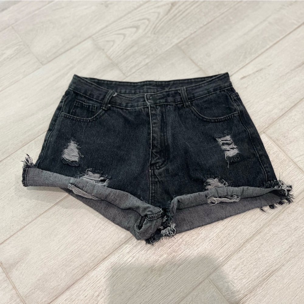 shien black shorts